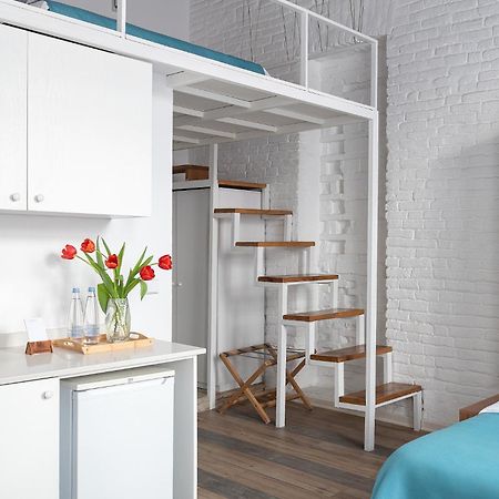 Mariinsky Boutique Hotel Батумі Екстер'єр фото