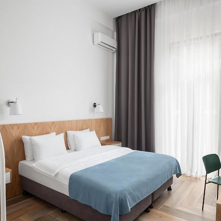 Mariinsky Boutique Hotel Батумі Екстер'єр фото
