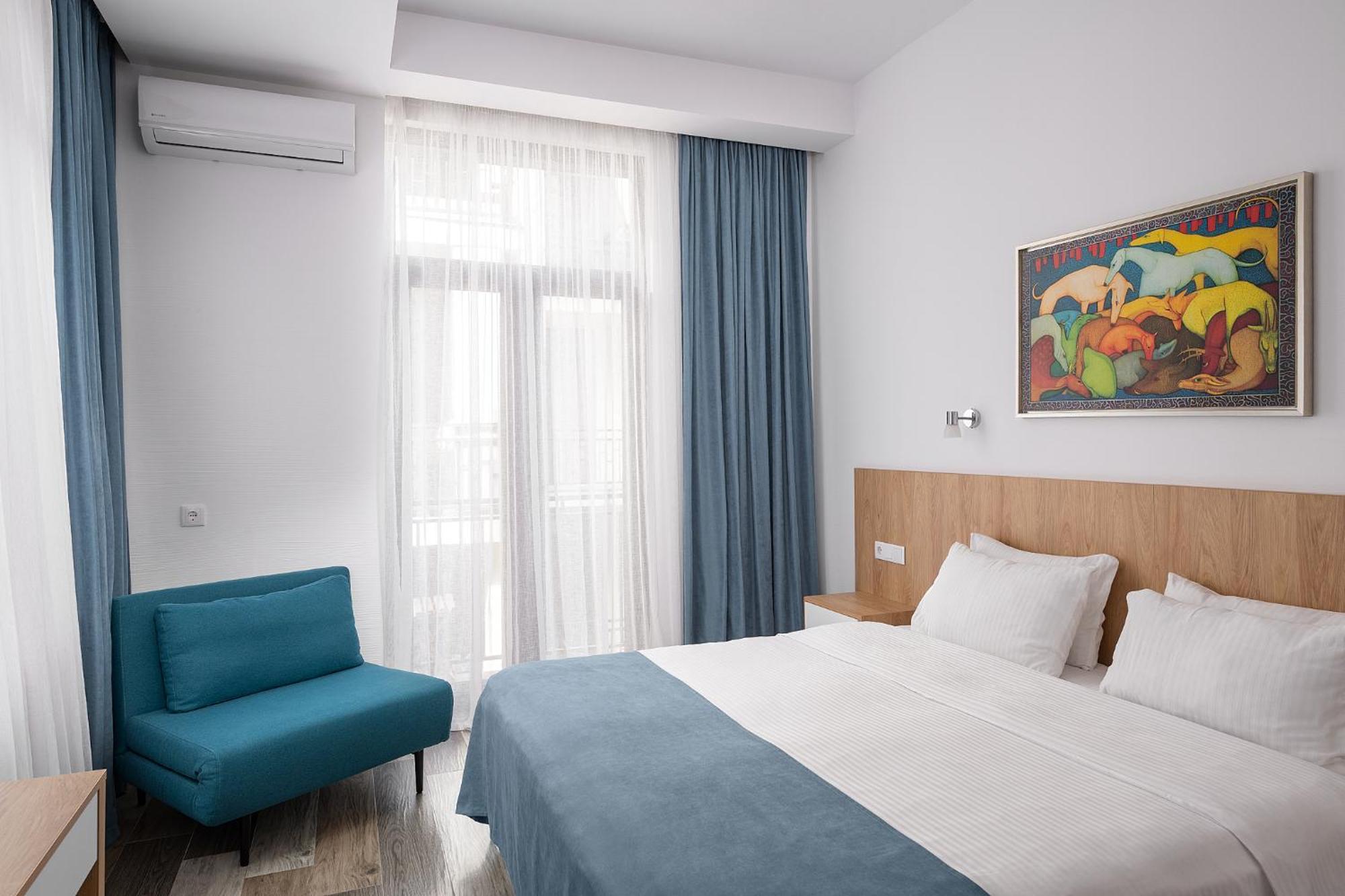 Mariinsky Boutique Hotel Батумі Екстер'єр фото