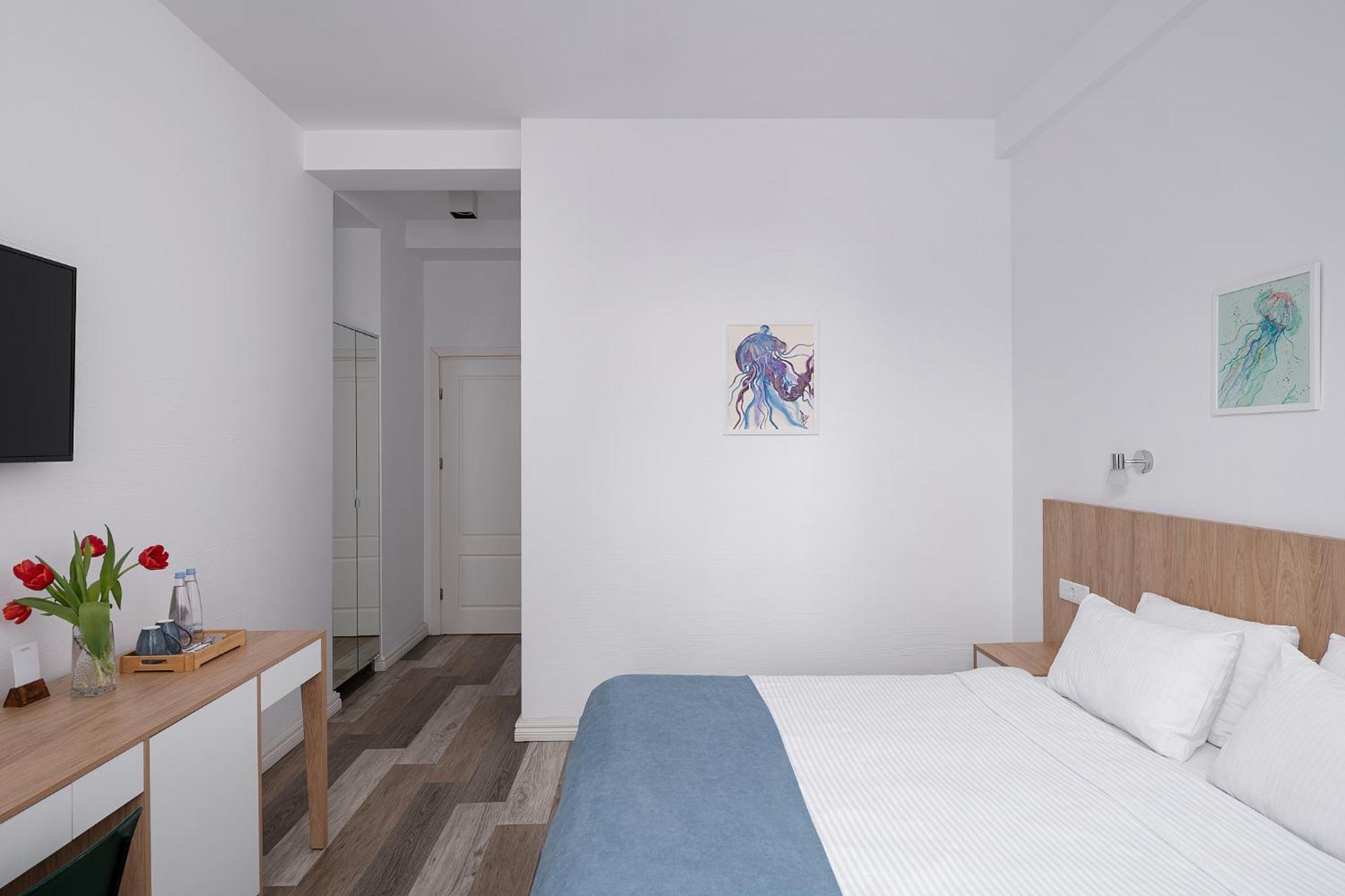 Mariinsky Boutique Hotel Батумі Екстер'єр фото