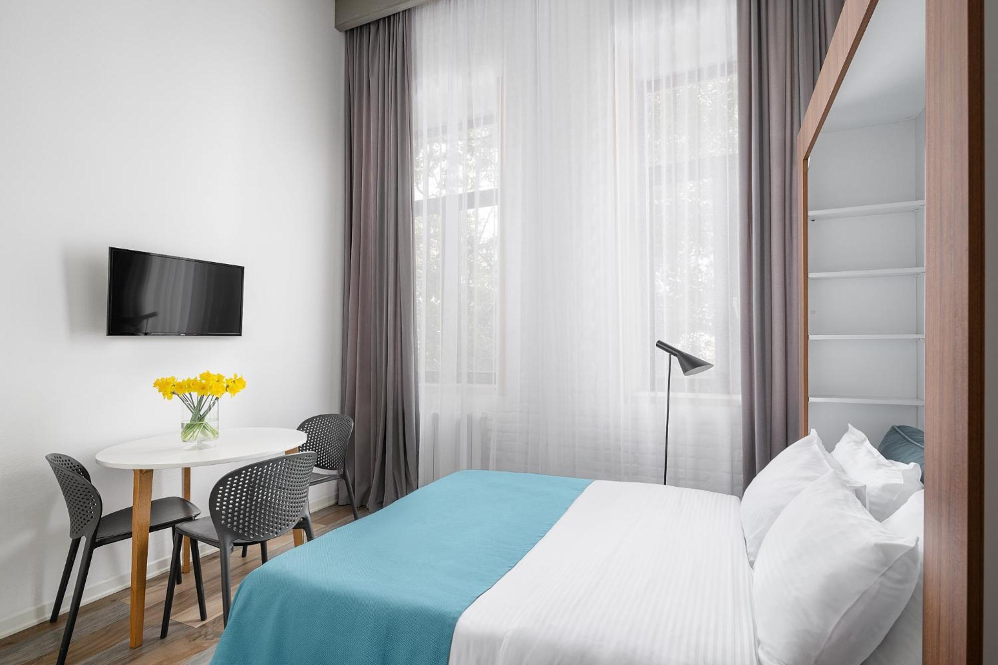 Mariinsky Boutique Hotel Батумі Екстер'єр фото