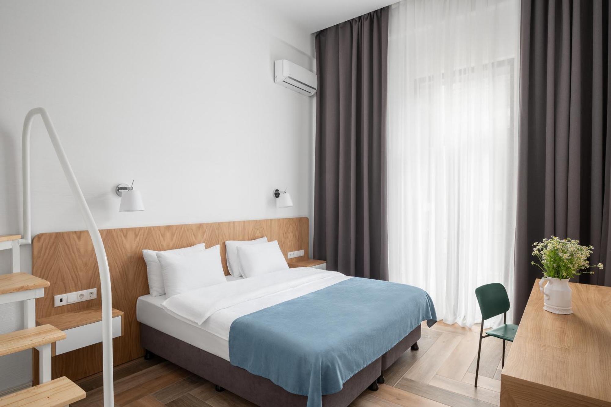 Mariinsky Boutique Hotel Батумі Екстер'єр фото