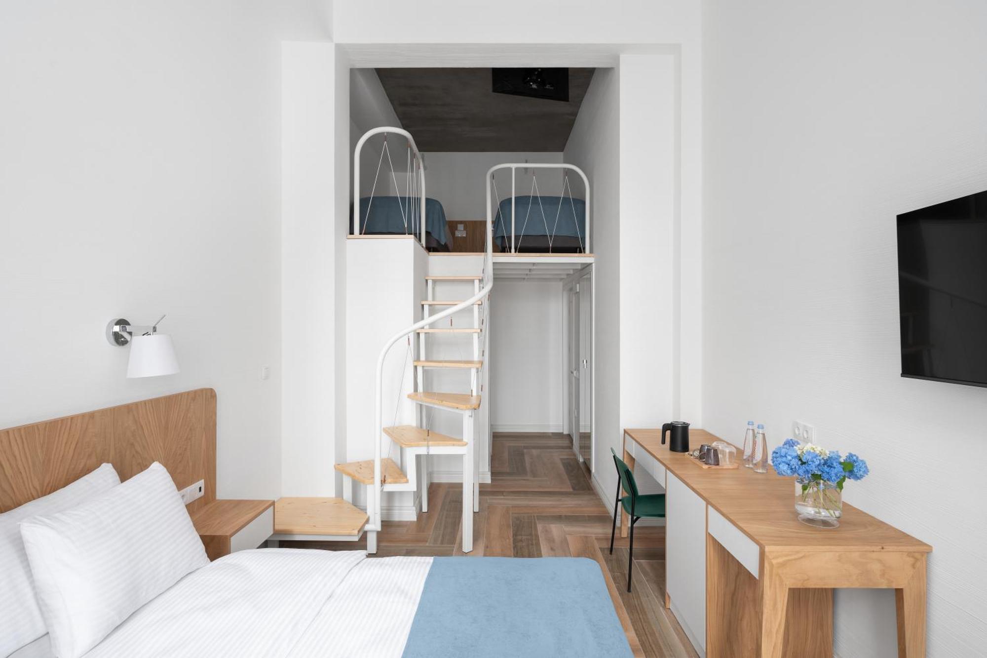 Mariinsky Boutique Hotel Батумі Екстер'єр фото