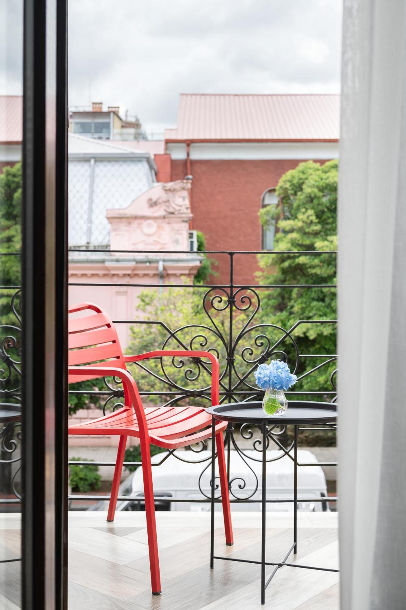 Mariinsky Boutique Hotel Батумі Екстер'єр фото